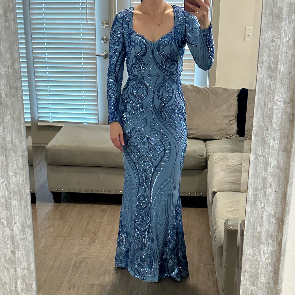 Small, Fashion nova long sleeve sequin dress. Light blue